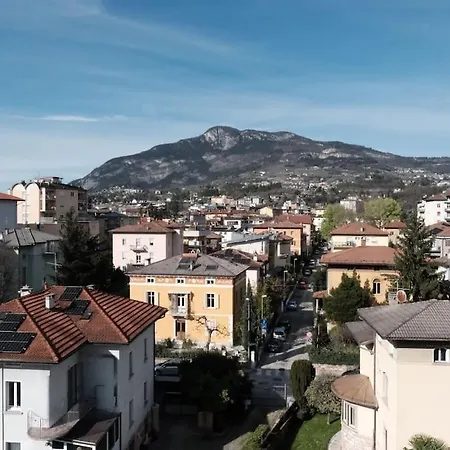 Apartamento Piccola Finestra Su Trento